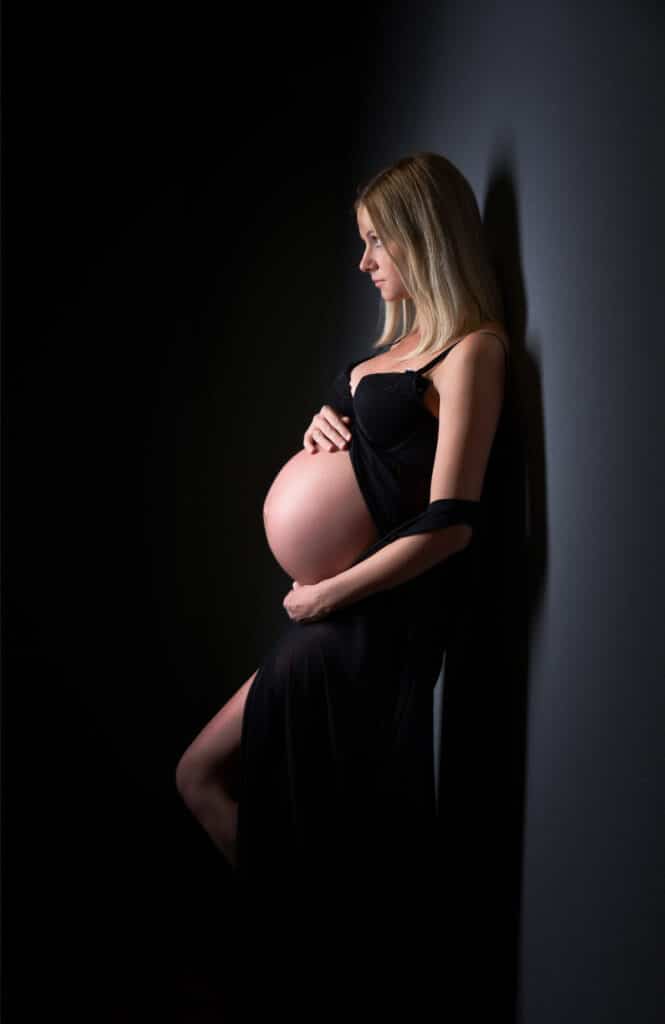 Babybauch Shooting, Schwangerschaft Fotos Fotostudio Alesia Ramhofer Wiener Neustadt